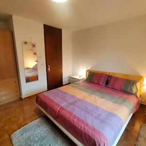 Bilocale- Il Nido Sui Tetti Di , Varese Italia